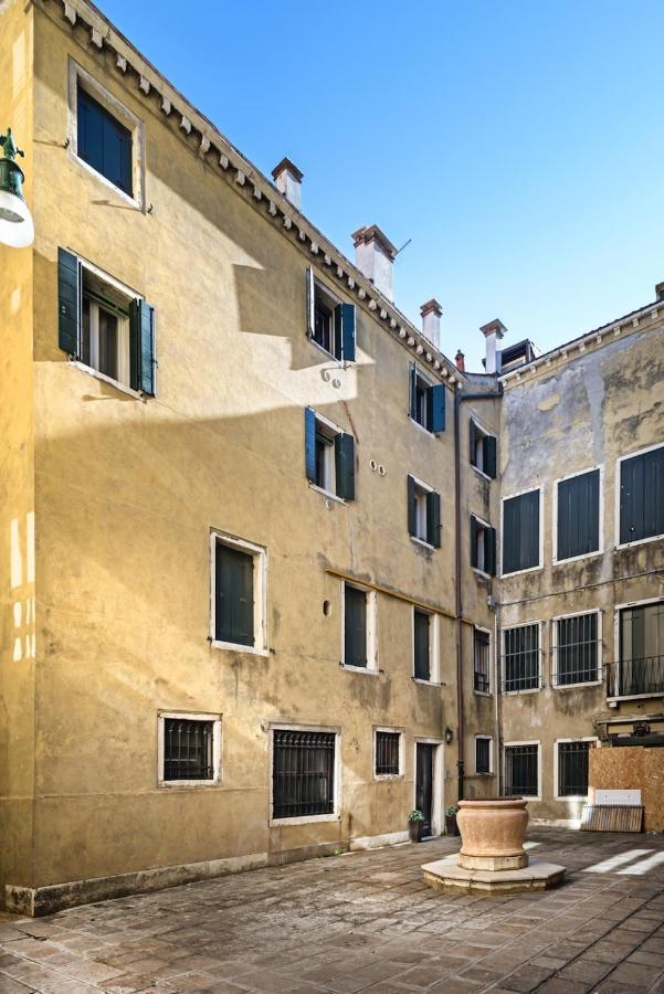 Ca'Serenissima - At 2Mn Of St Mark Square Venecia Exterior foto